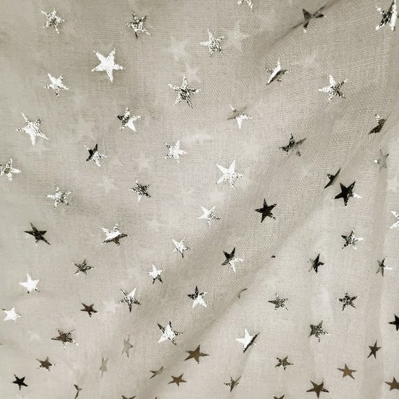 NWT Handmade Silver Star Scarf by Sana – Festive Elegance Design - Picture 2 of 15